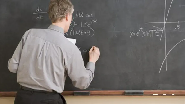 המורים נדרשים להצהרה על מידת שמירת המצוות