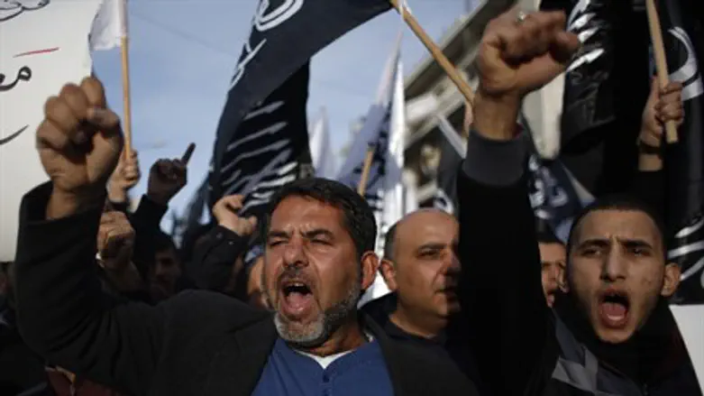 Hizb ut-Tahrir supporters in Ramallah (file)