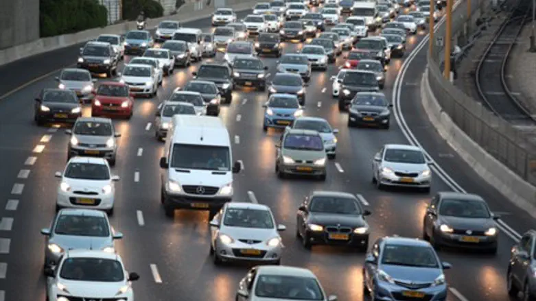 Traffic (illustrative)