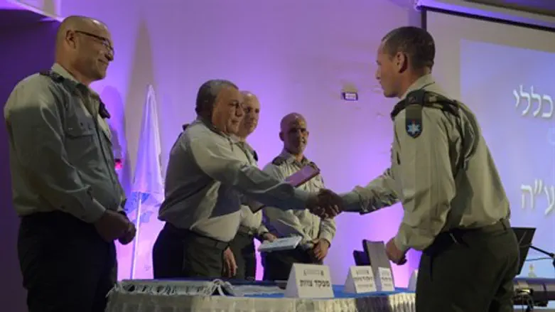 סיום קורס פיקוד ומטה