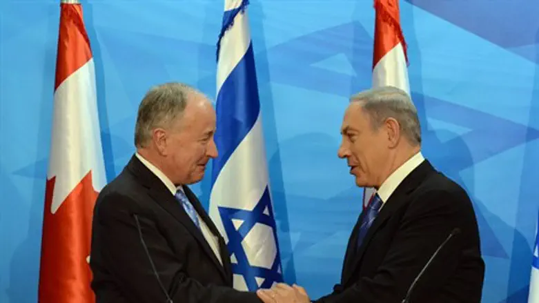 רה"מ ושר החוץ הקנדי