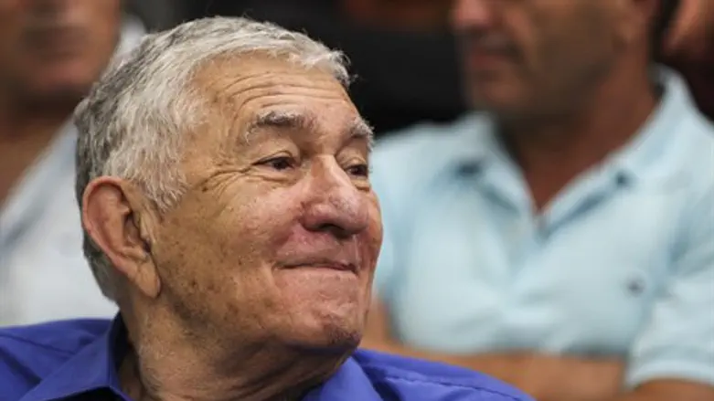 צבי בר בבית המשפט