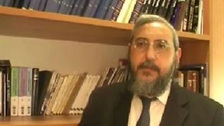 לחזור לערכים. הרב אמסלם