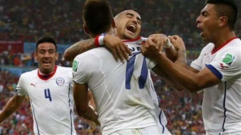 שחקני צ'ילה חוגגים במונדיאל האחרון. גם בקופה?