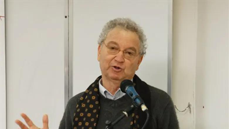 פרופ' זאב צחור