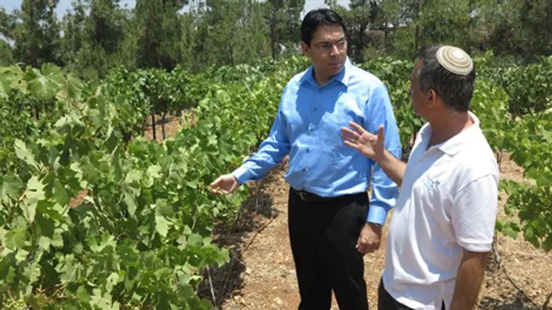 דני דנון בשומרון