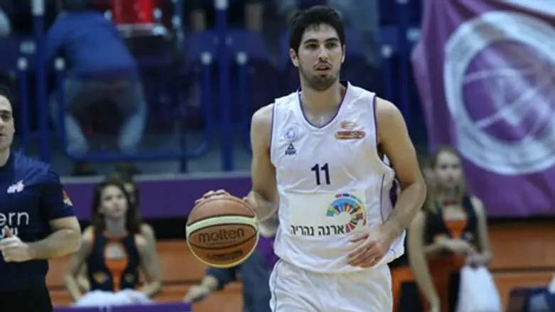 מהצפון לחולון. אייל שולמן