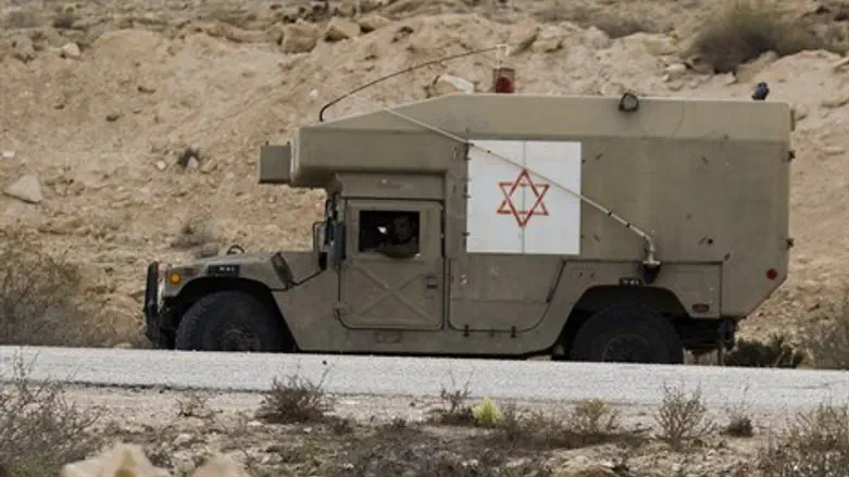 אמבולנס צבאי