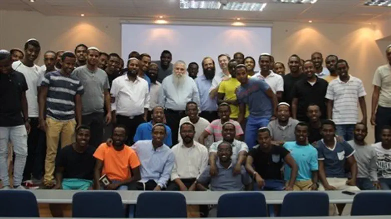 הרב דרוקמן ותלמידי המכינה