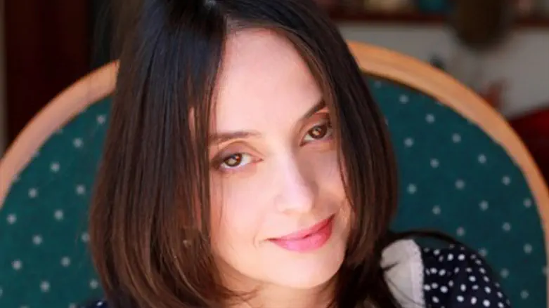 גילית חומסקי