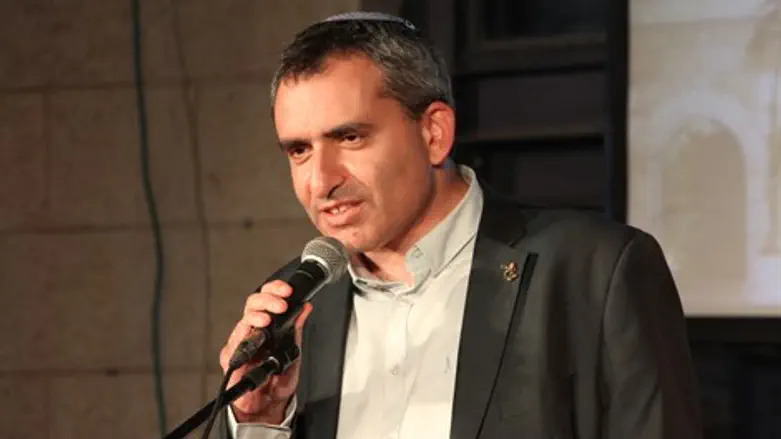 יכול לשנות. אלקין