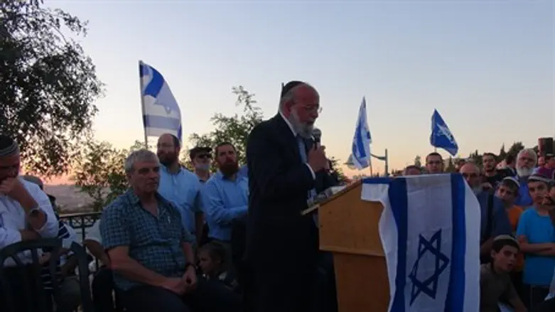 Митинг протеста в Бейт-Эле. Иллюстрация