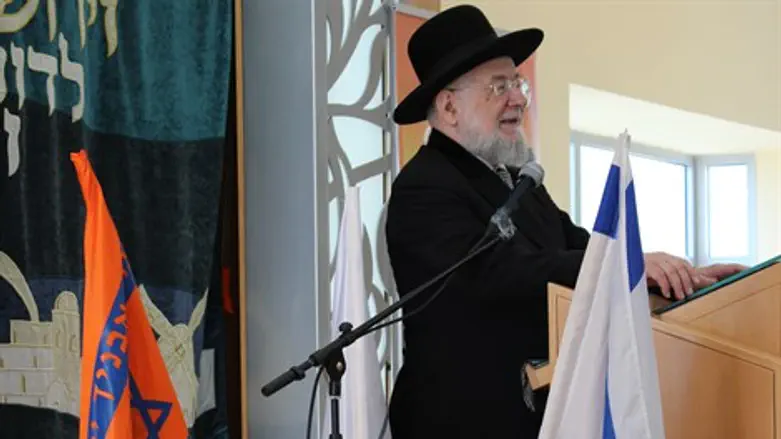 הרב לאו היום