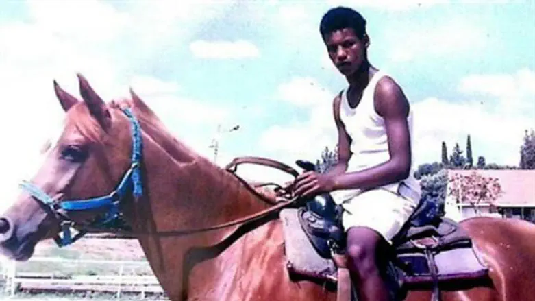 אברהם מנגיסטו