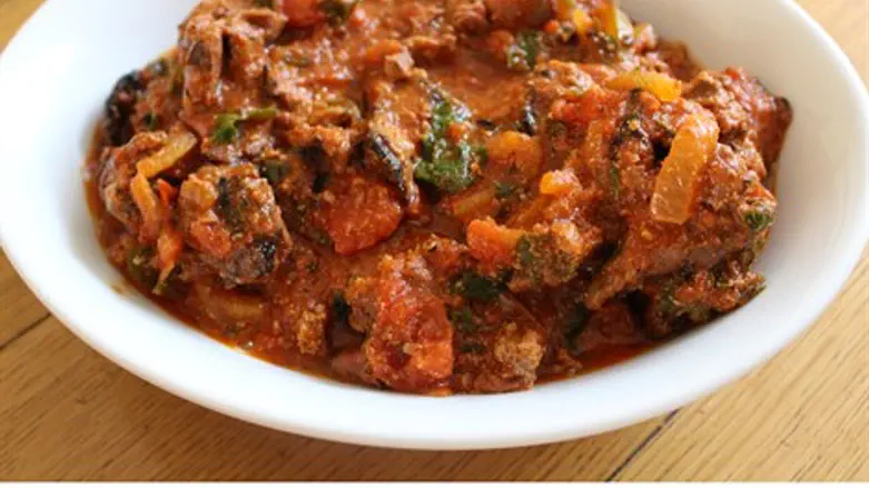 Chicken livers in a chunky tomato sauce