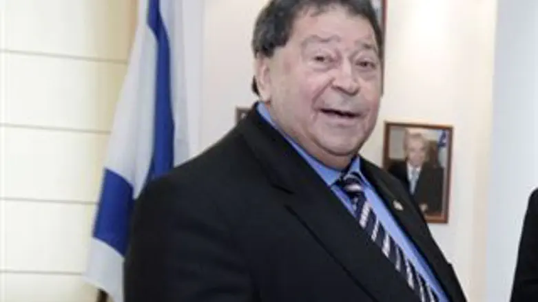 לא להסתנוור. פואד