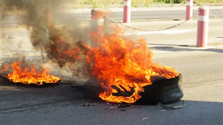 ההפגנה סמוך לבית אל