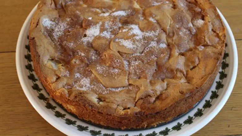 French Apple Cake