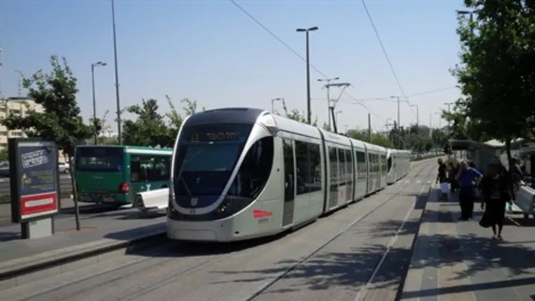תחנת רכבת קלה הרכבת הקלה ירושלים