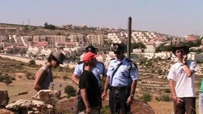 שטח צבאי סגור במאחז נצר