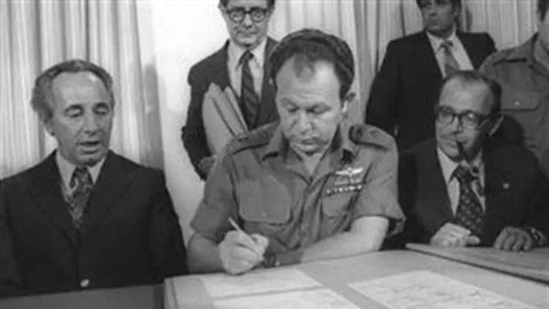 הרמטכ"ל לשעבר מוטה גור