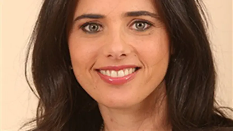 Айелет Шакед