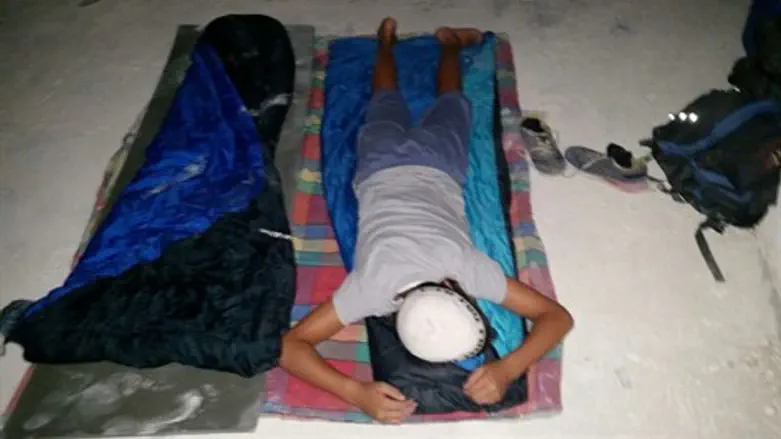 שינה בשא נור