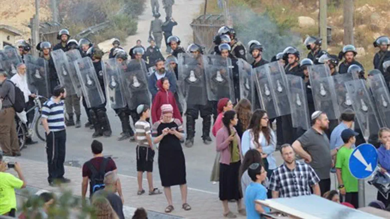 Противостояние в Бейт-Эле. Иллюстрация