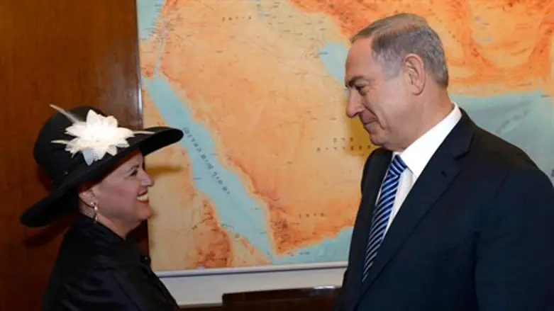 הממשל האמריקני לא יאפשר לשנות את תנאי השחרור. אסתר פולארד בפגישה עם נתניהו אתמול (ד')