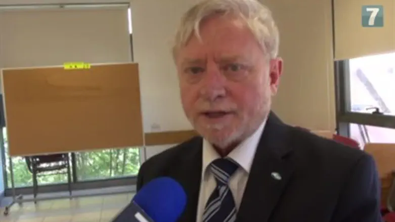 מבקר המדינה יוסף שפירא