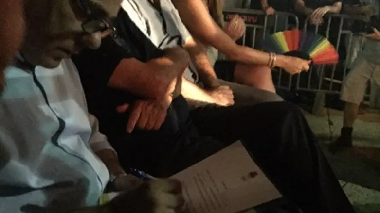 חתם או לא חתם?