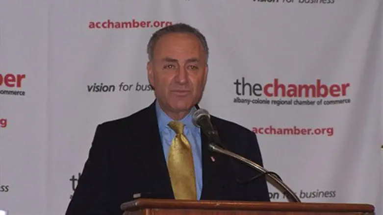 "דרושה עיסקה טובה יותר". צ'אק שומר