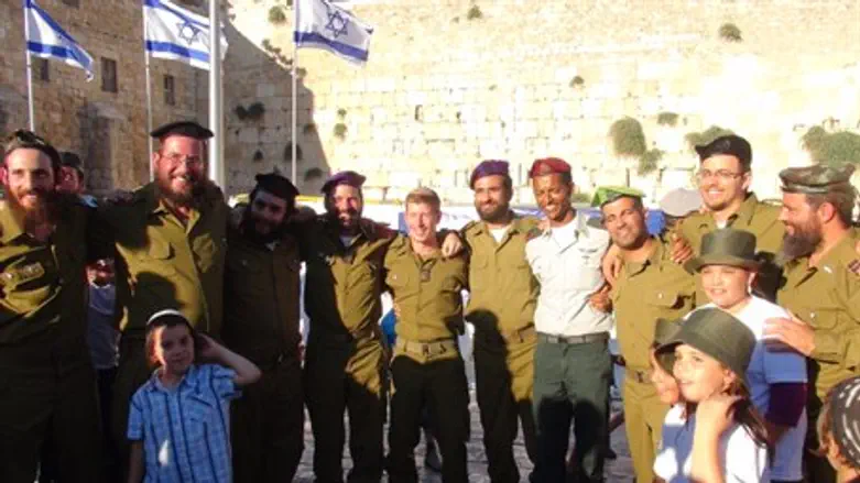 Военные раввины на церемонии у Западной Стены