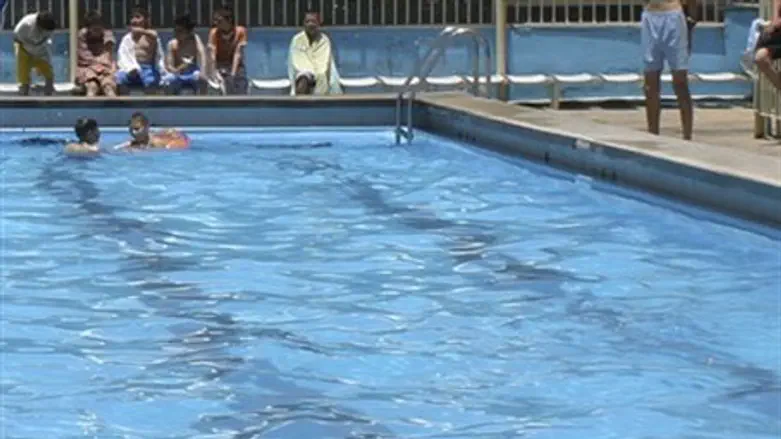 Бассейн (Иллюстрация)