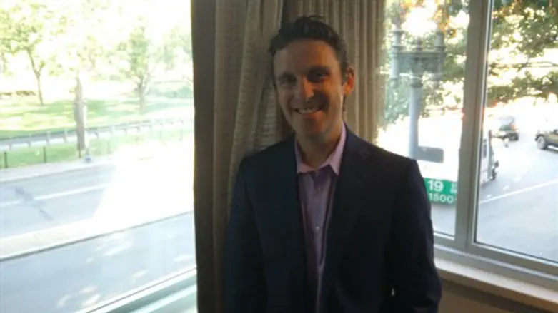 מכיר את העיסקה לעומק. מארק דובוביץ'