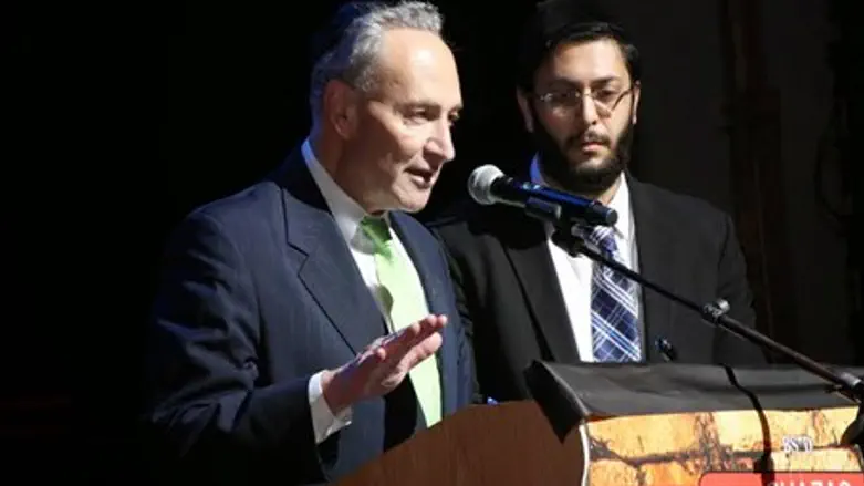 Chuck Schumer, Yaniv Meirov