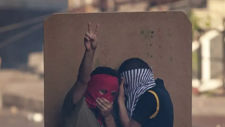 Kurdish youths clash with Turkish security forces