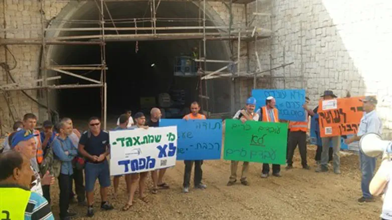 הפגנת העובדים הזרים. הבוקר