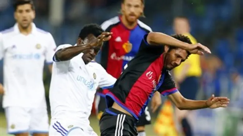 מכבי באזל. הערב