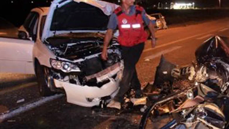 תאונת דרכים. ארכיון