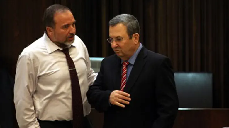 Авигдор Либерман и Эхуд Барак (Архив)