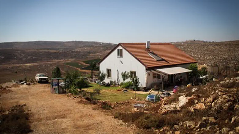 Эш-Кодеш. Иллюстрация