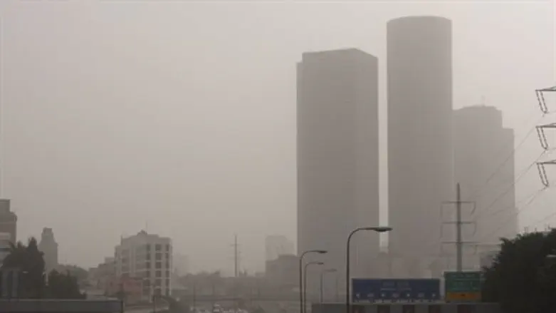 Air pollution in Tel Aviv