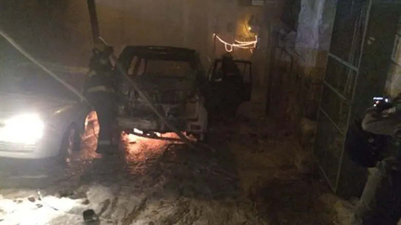 הרכב שעלה באש בא-טור