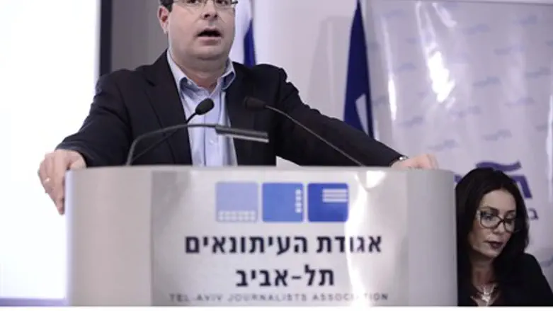 Акунис рассказал, что удалось договориться