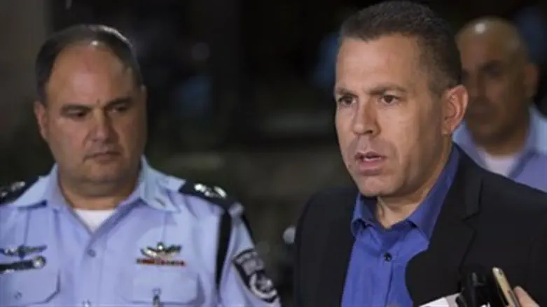 Эрдан и Сау