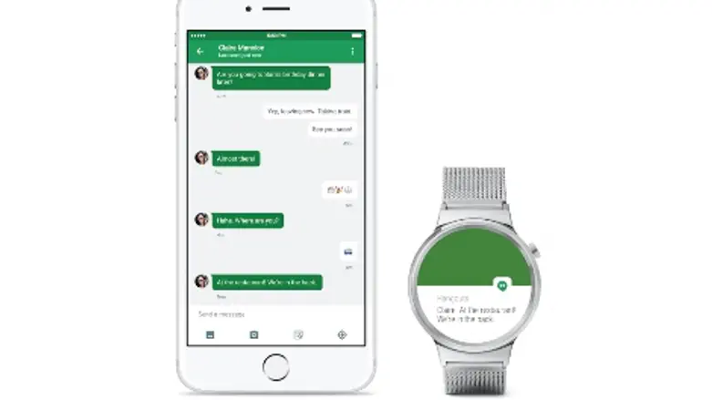 שעון Android Wear שלמד לדבר iOS