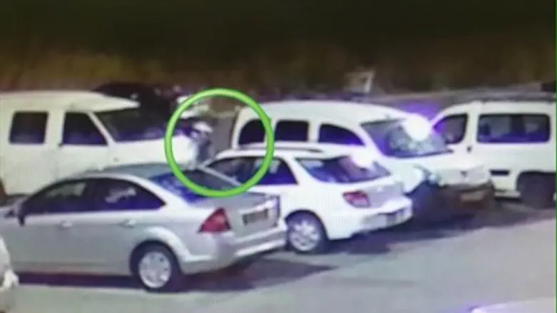 מתוך מצלמת האבטחה