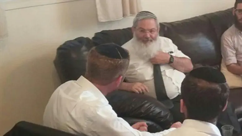 סגן השר עם החיילים החרדים