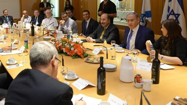 נתניהו במשרד החוץ